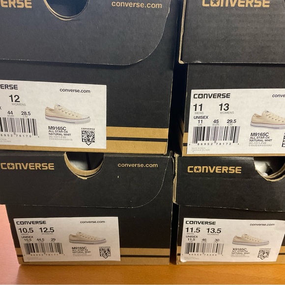 Converse Men's Chuck Taylor Natural White Low Top - Picture 6 of 6